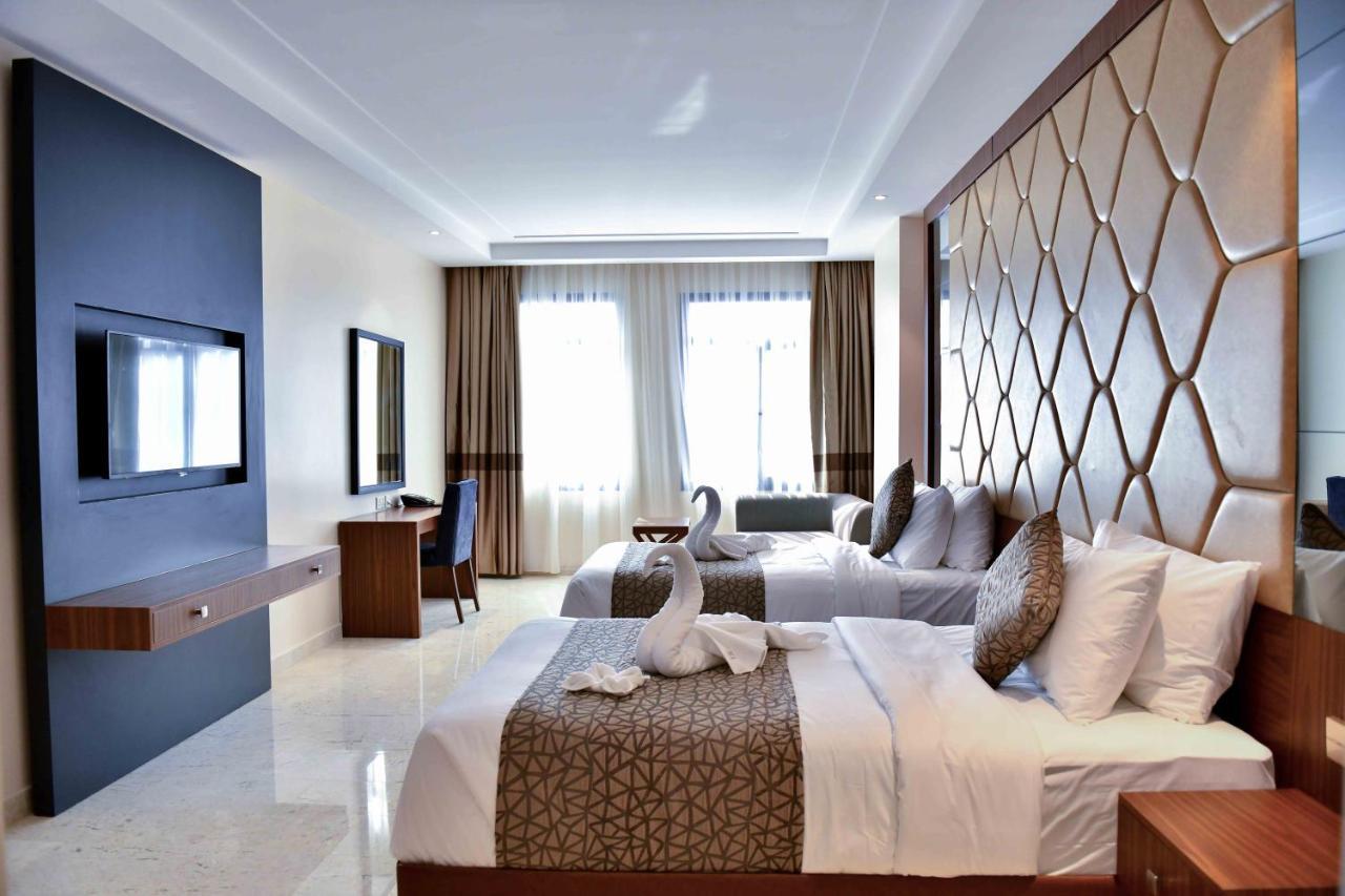 Be Inn Hotel Szíb Kültér fotó